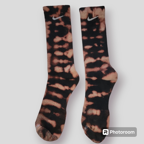 Bleached nike socks - Picture 2 of 2